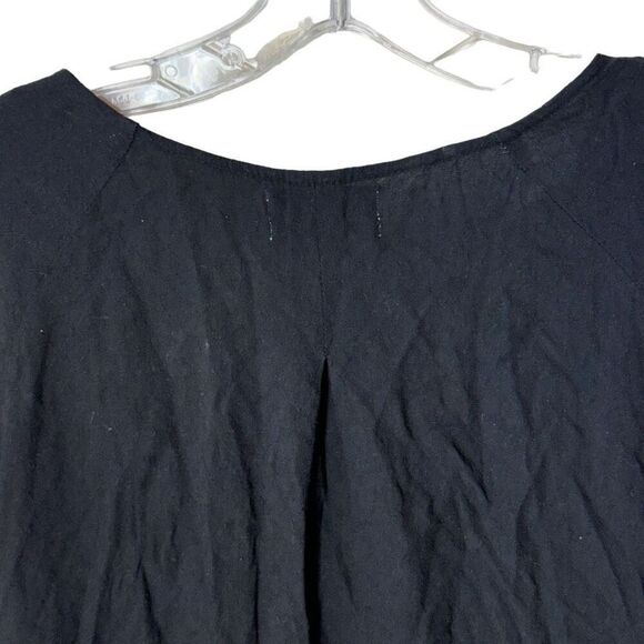 Urban Outfitters Surplice Draped Blouse in Black Textured Cotton Long Sleeve - Picture 7 of 9